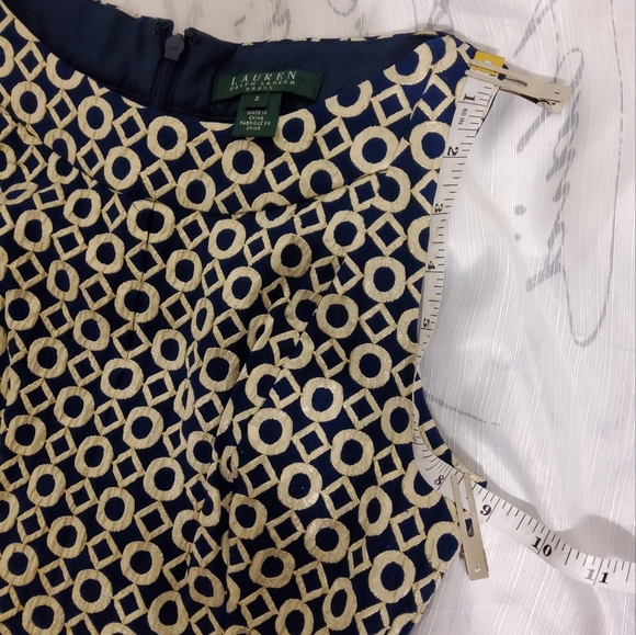 LAUREN Ralph Lauren Geometric Print Fit And Flare Sleeveless Boat Neck Size 2 - Picture 5 of 10